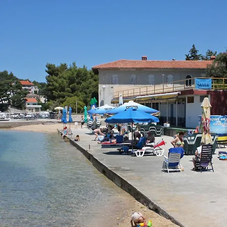 Family-friendly With Swimming Pool Palit, Rab - 16330 Apartment Palit