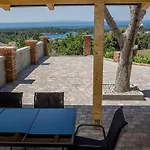 Family-friendly With Swimming Pool Palit, Rab - 16330 Apartament *