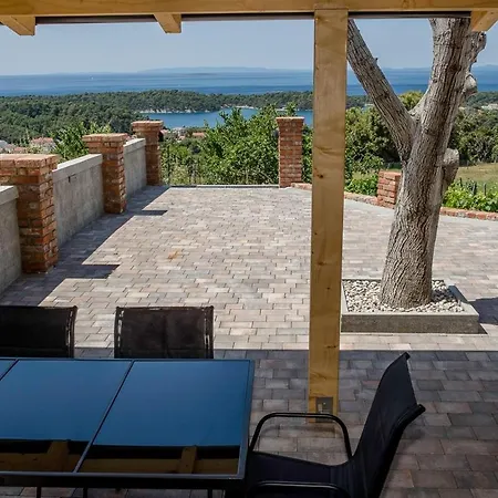 Family-friendly With Swimming Pool Palit, Rab - 16330 Apartment *