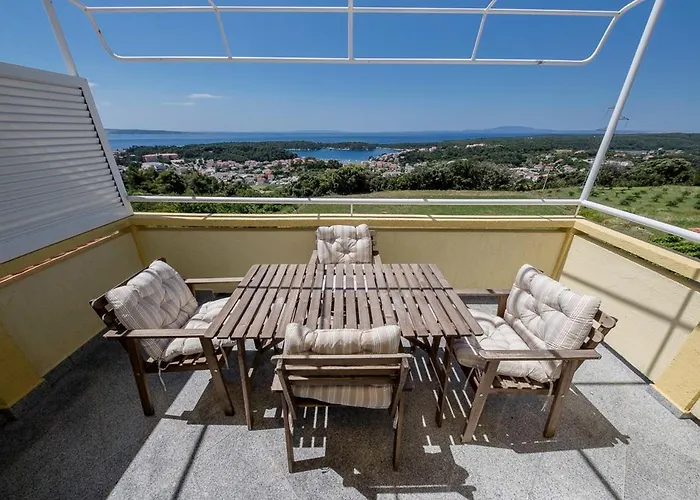 Appartement Family-friendly With Swimming Pool Palit, Rab - 16330 Palit