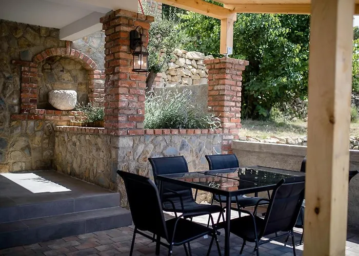 Appartement Family-friendly With Swimming Pool Palit, Rab - 16330 *