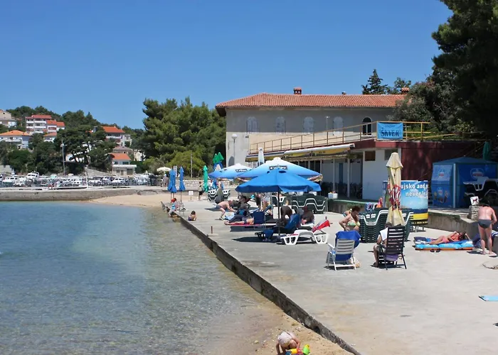 Family-friendly With Swimming Pool Palit, Rab - 16330 Appartement Palit